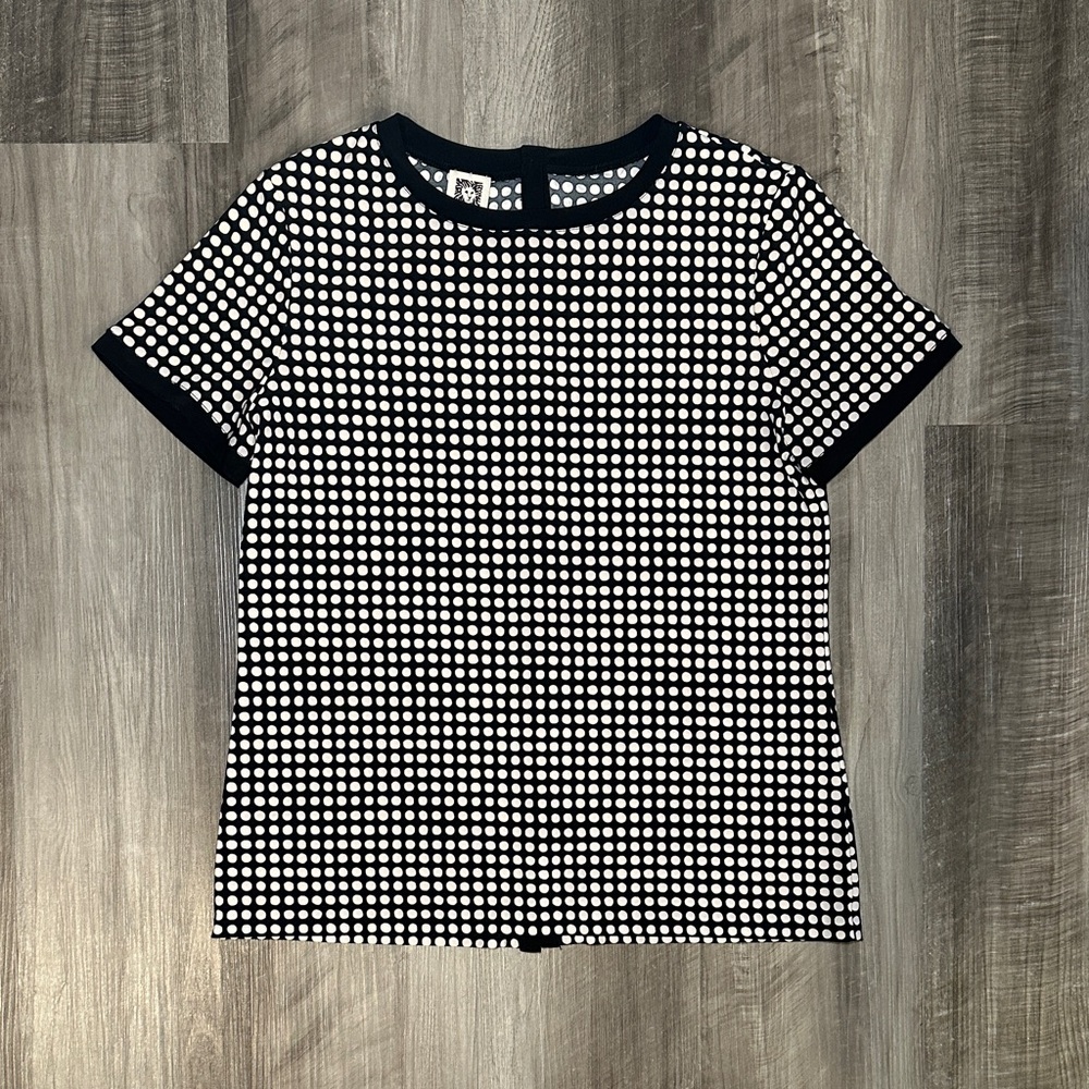Anne Klein Polka Dot Stretch Back Button Short Sleeve Top - Medium